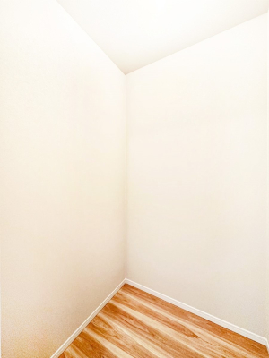 ���̑� �E�H�[�N�C���N���[�[�b�g�t���Ő�����Ԃ��L�����p�ł��܂��B