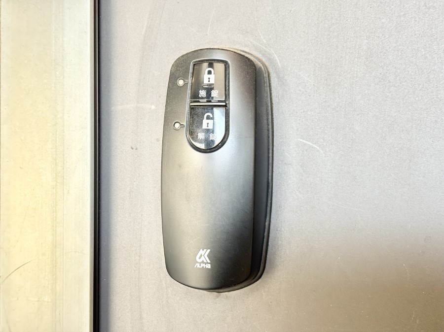 ���� ���N���N�J���I�X�}�[�g�R���g���[���L�[�B