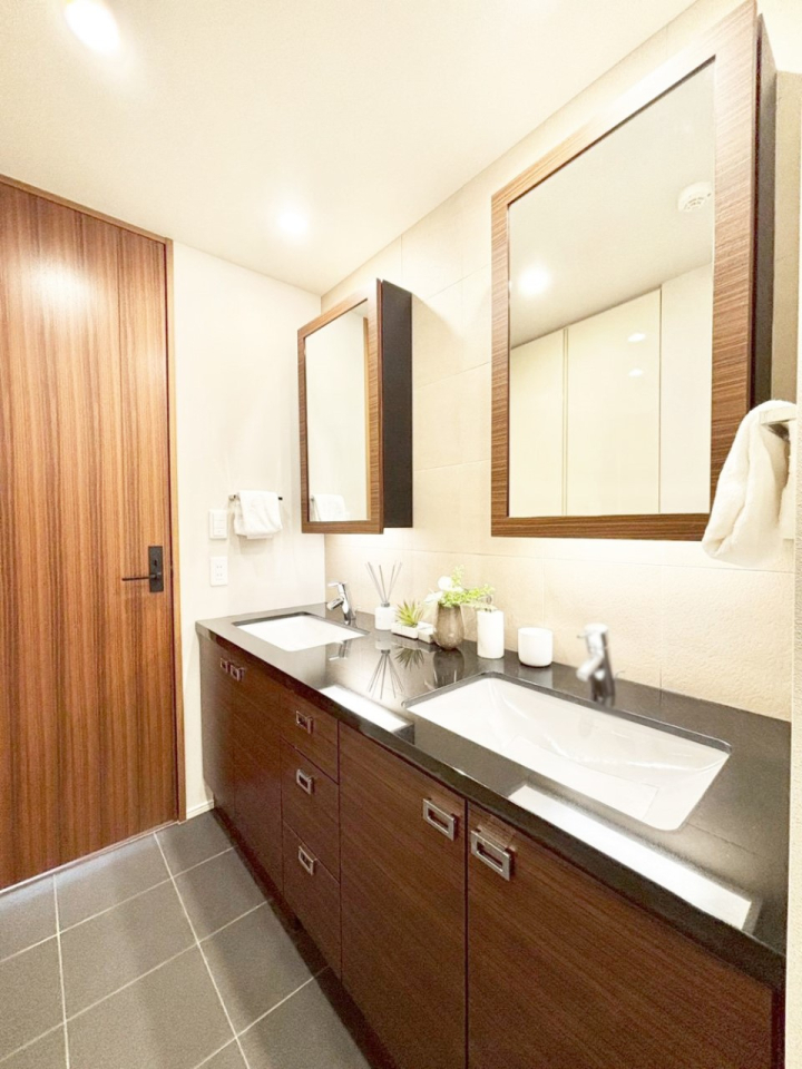 ���ʑ�E���ʏ� ���[�͂Ƌ@�\���ɗD�ꂽ���ʉ��ϑ�