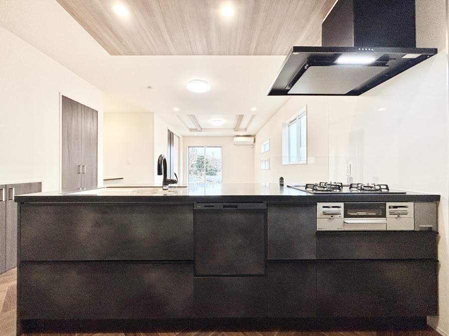 �L�b�`�� �������������I�ɁA�y�����I�V�X�e���L�b�`��  