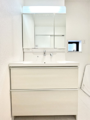 ���ʑ�E���ʏ� �傫�����₷���O�ʋ��Ő�����������ʑ�́A�g�����Ȃ݃`�F�b�N�┧�̂������ɂ������߂ł��B 