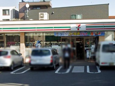 ���ӊ� �R���r�j 300m �Z�u��-�C���u�� ��{���؂S���ړX