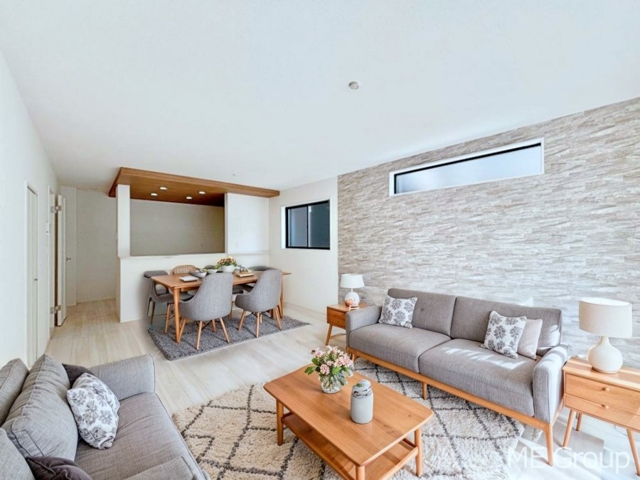 ���r���O �Ƒ��̘a�₩�ȉ�b���������Ă������B�J�����̂��郊�r���O�ł��B���Ƌ��CG�ł�  