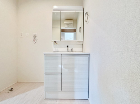 ���ʑ�E���ʏ� ���邢���ʏ��͖����̐g�x�x���y�����ł����Ⴂ�����ł��B