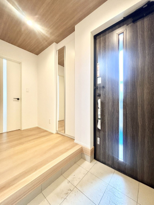 ���� �Ƒ��̋A��₨�q�l�������������}���錺��  