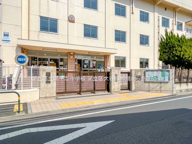 ���ӊ� ���w�Z 60m �����旧��\�񒆊w�Z