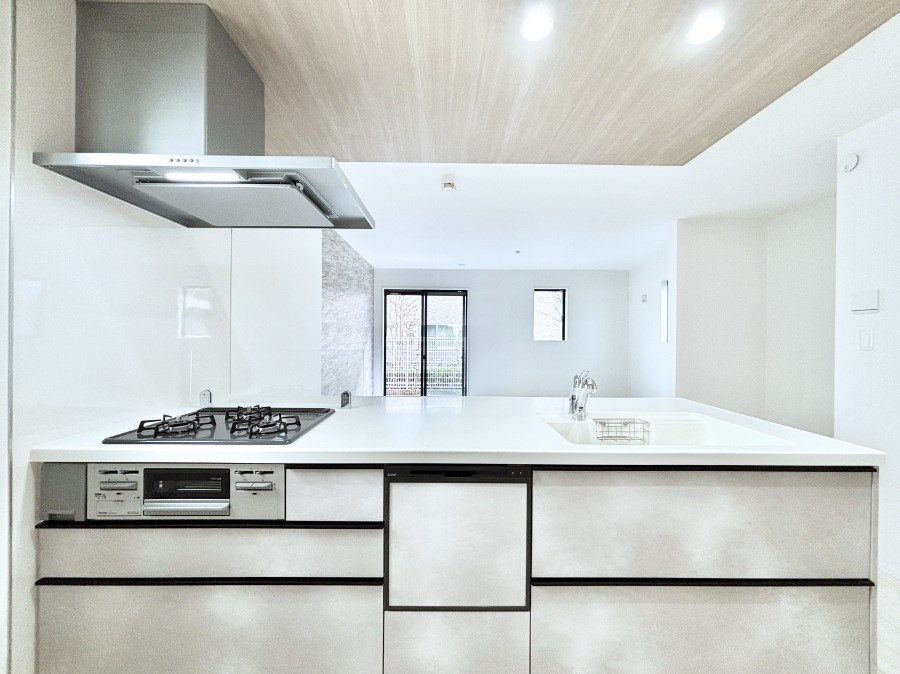 �L�b�`�� �����g���L�b�`��������A�g���₷�����������̂��₷���ɂ������܂����B 