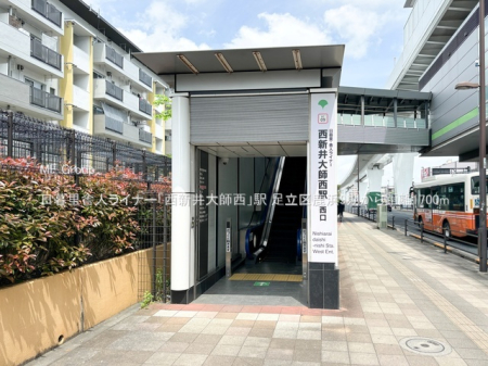 ���ӊ� �w 1700m ���闢�ɐl���C�i�[�u���V���t���v�w