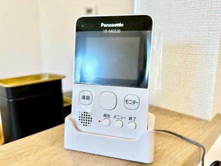 ���̑����� ���q�҂��m�F�ł���s�u���j�^�[�t�C���^�[�z��