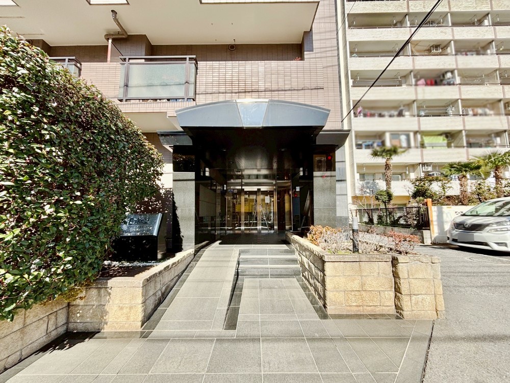 �G���g�����X �������������͋C�̃G���g�����X 