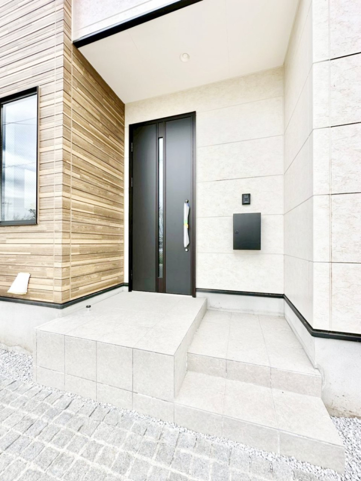 ���� ���֑O�͉J���~���Ă��G��ɂ��������t��