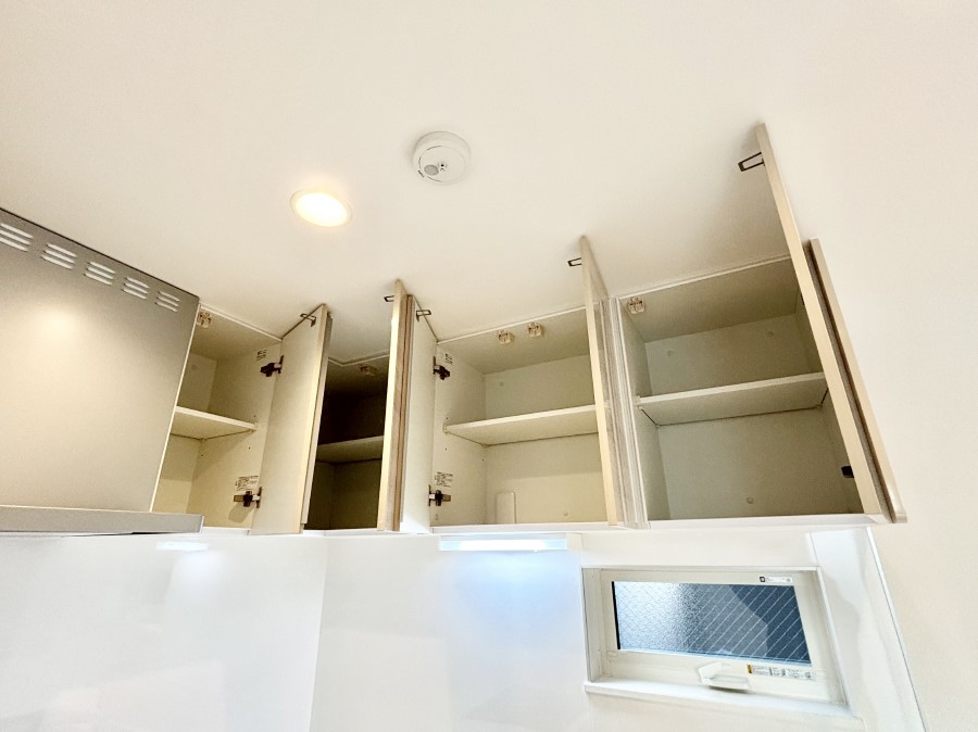 ���̑����� �L�b�`���݌˒I�ɂ� �g�p�p�x�̒Ⴂ�H��Ȃǂ�����������[�ł��܂��B