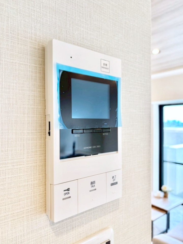 ���̑����� TV���j�^�[�t���Ŗh�Ɩʂ����S�ł��B