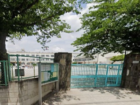 ���ӊ� ���w�Z 500m �����旧�Ԕ������w�Z