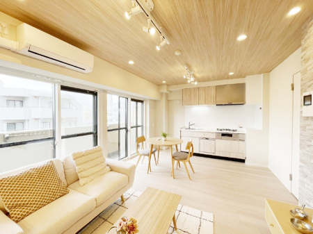 ���r���O �������������͋C�̂k�c�j�͉Ƒ��݂�Ȃ̉��K���