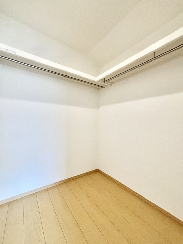 ���̑� �E�H�[�N�C���N���[�[�b�g�t���Ő�����Ԃ��L�����p�ł��܂��B