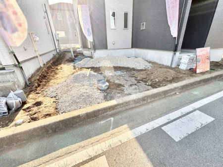  �����Ɍ������Ȃ����ԃX�y�[�X�B