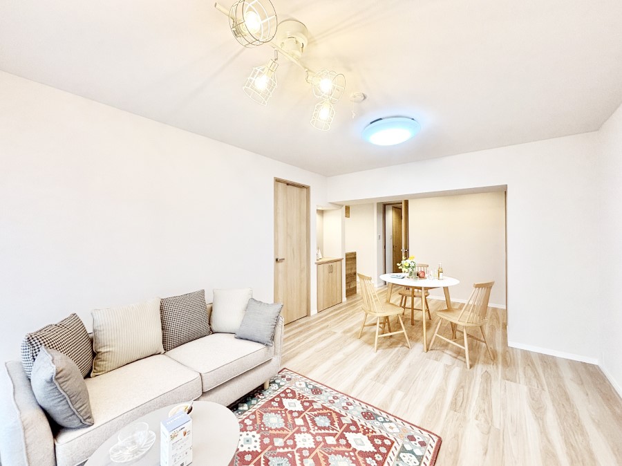 ���̑����� �Ƒ������R�ƏW�܂�e���̃X�y�[�X�ɂȂ肻��