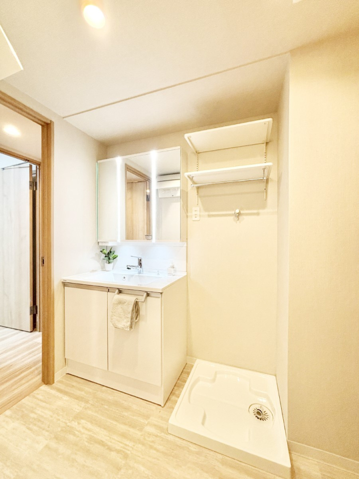 ���ʑ�E���ʏ� ������������ʉ��ώ��Œ��̐g�x�x�����K