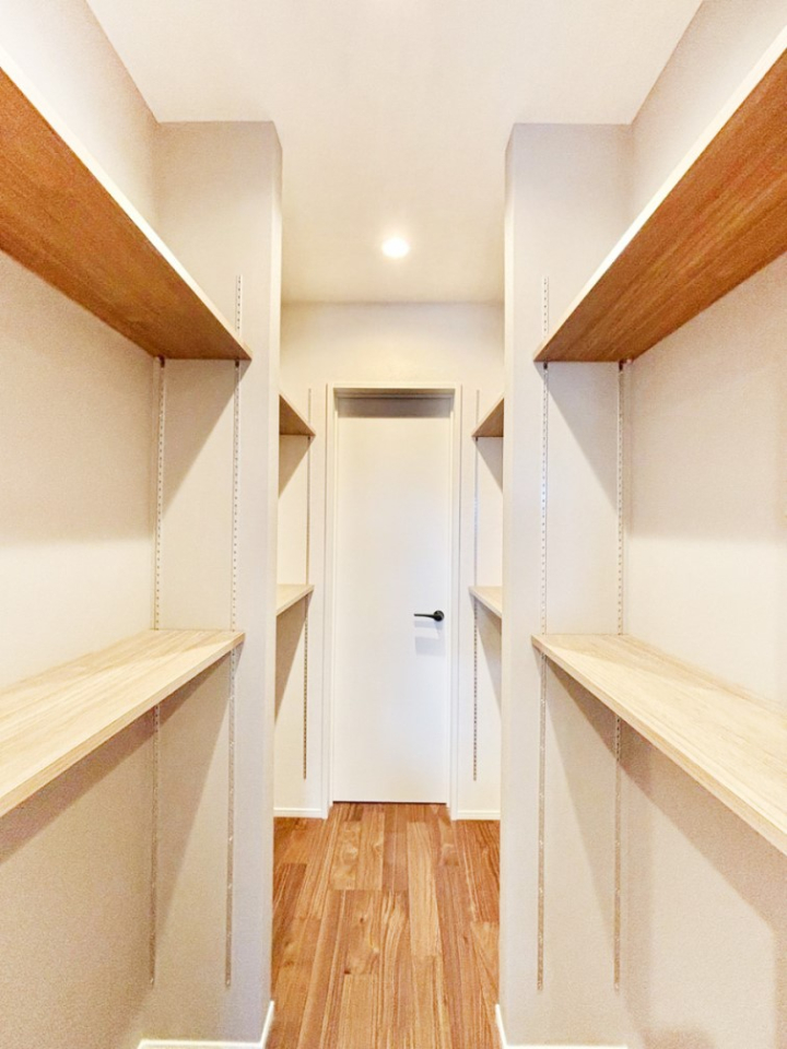 ���[ ���I�t���̃p���g���[�ŐH�i����p�i�̃X�g�b�N���X�b�L�����₷�����[�ł��܂��I