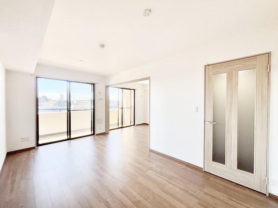 ���r���O �傫�ȑ����炽���Ղ�̗z���ƕ����������郊�r���O