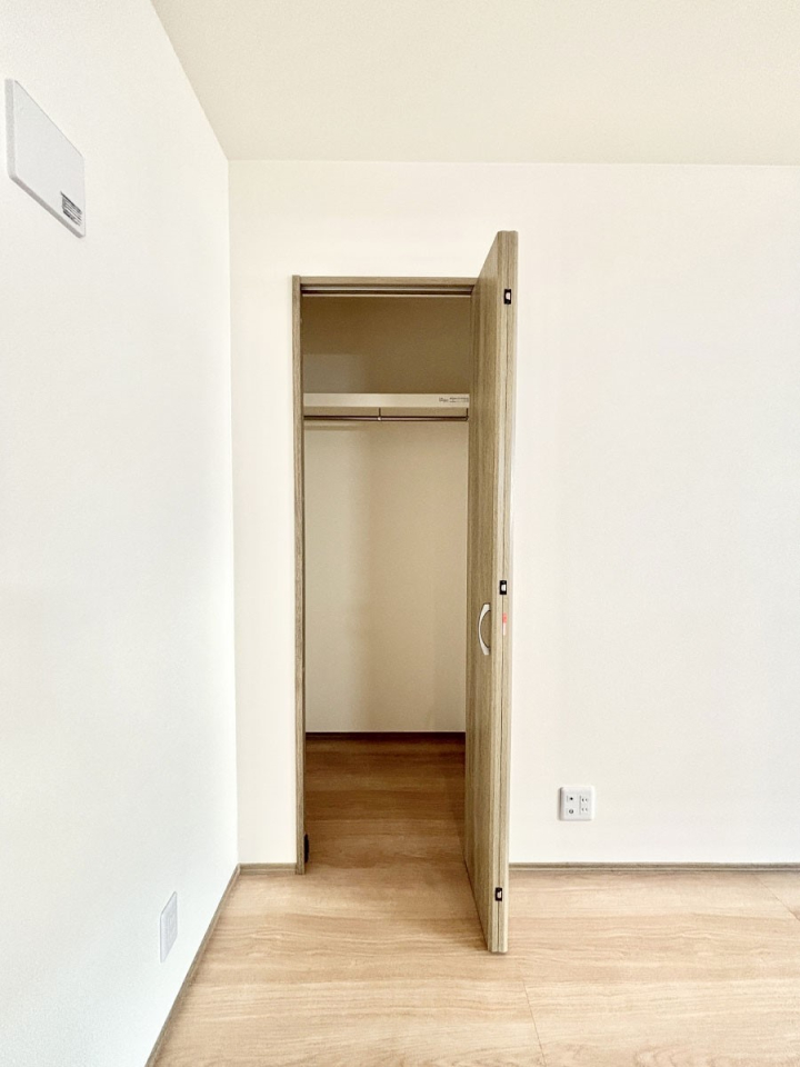 ���[ ���������Ă����ꂵ�����[�X�y�[�X