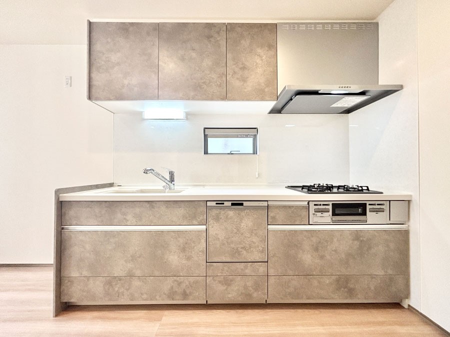 �L�b�`�� �������������I�ɁA�y�����I�V�X�e���L�b�`��  