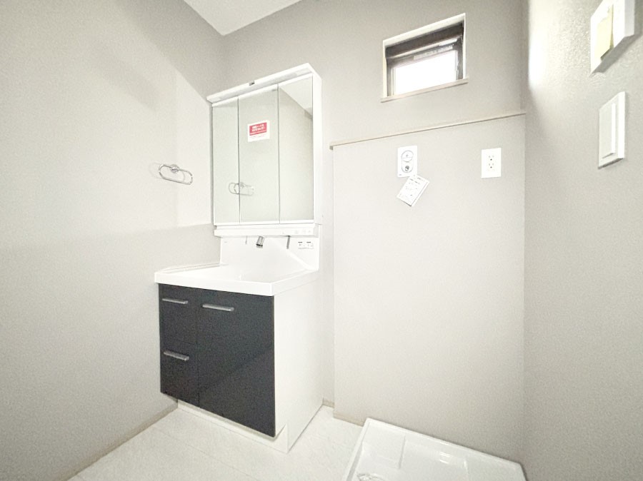 ���ʑ�E���ʏ� ���邢���ʏ��͖����̐g�x�x���y�����ł����Ⴂ�����ł��B