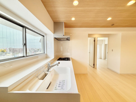 �L�b�`�� �����g���L�b�`��������A�g���₷�����������̂��₷���ɂ������܂����B  