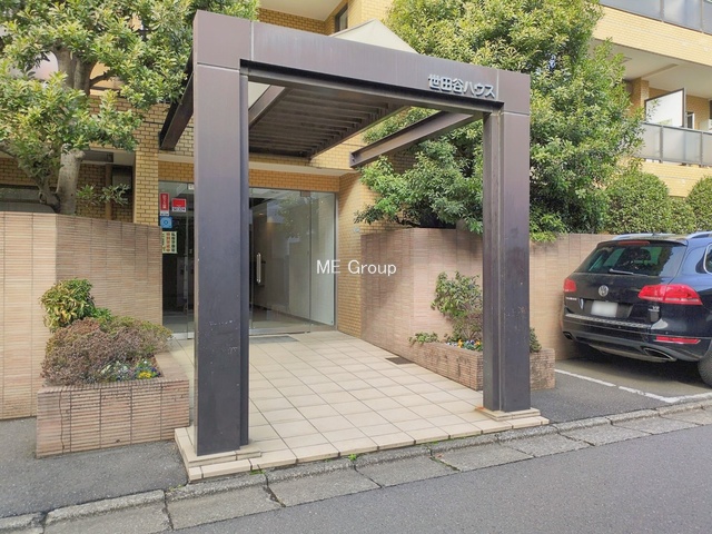 �G���g�����X -