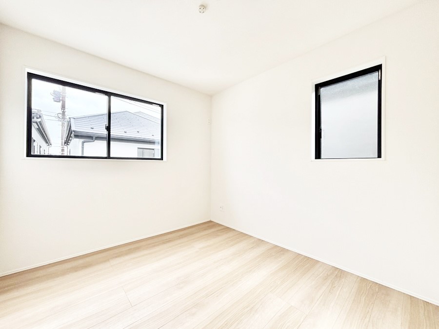 �q������ ������̂₳���������S�n�悢�v���C�x�[�g���[��